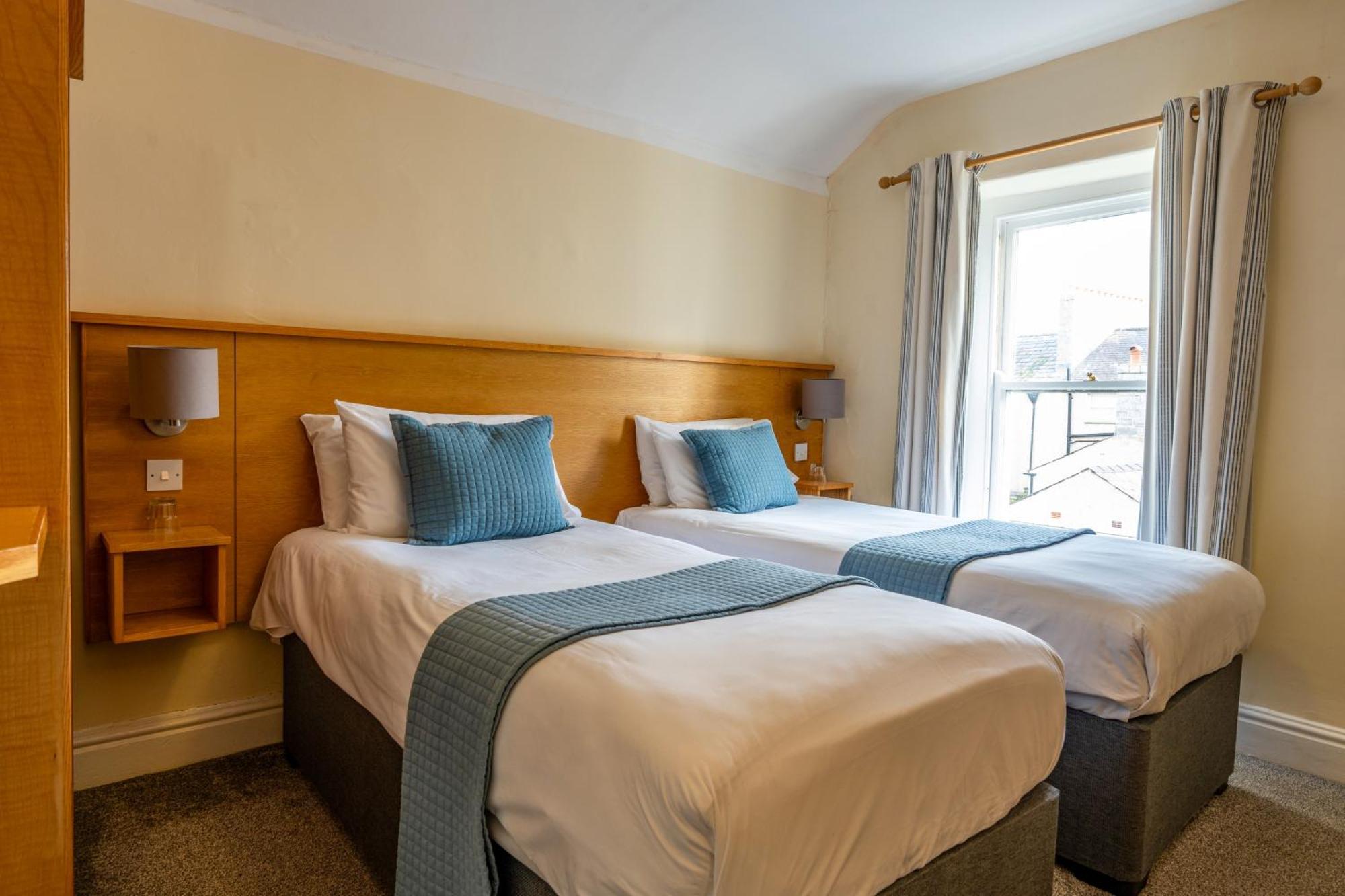 Hotel Castle Court Beaumaris Exterior foto